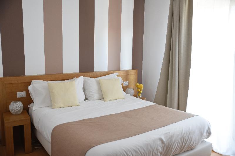 The Night Guest House Σορέντο Εξωτερικό φωτογραφία